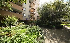 Bronco Apartments